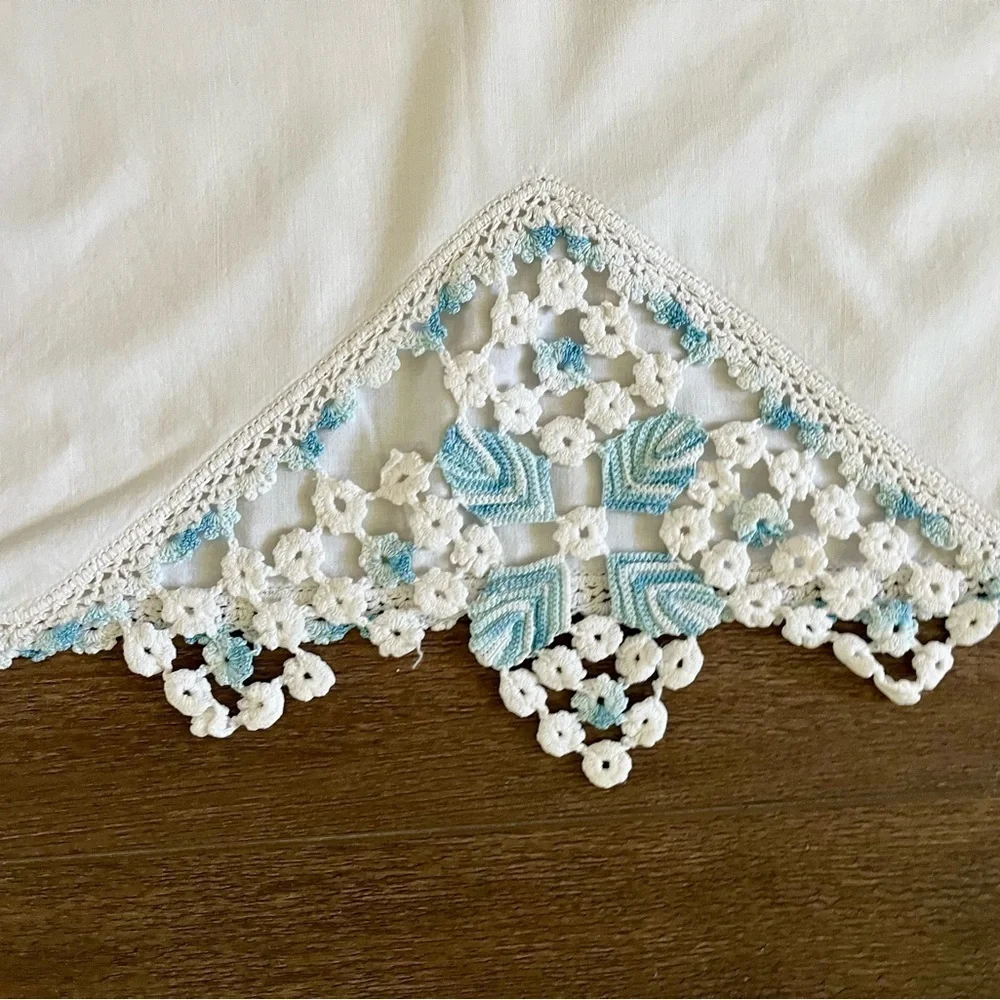 Elegant White Pillowcase with Blue Embroidery 19/31 inches